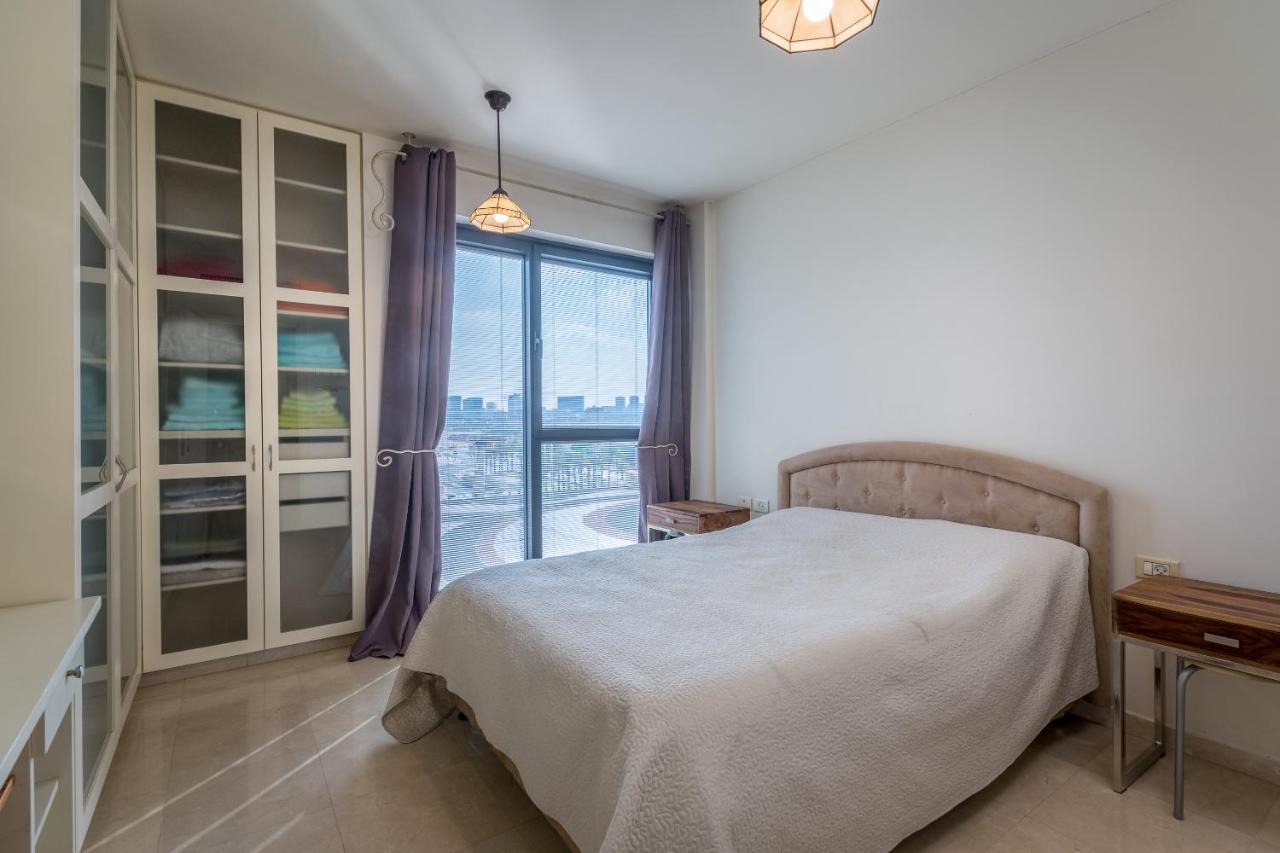 Front Of Beach Next Ritz Hotel - 3 Bedroom& 3 Bathroom Herzliya Exterior photo